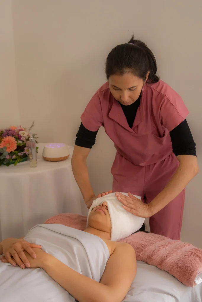 Tratamiento facial en el spa